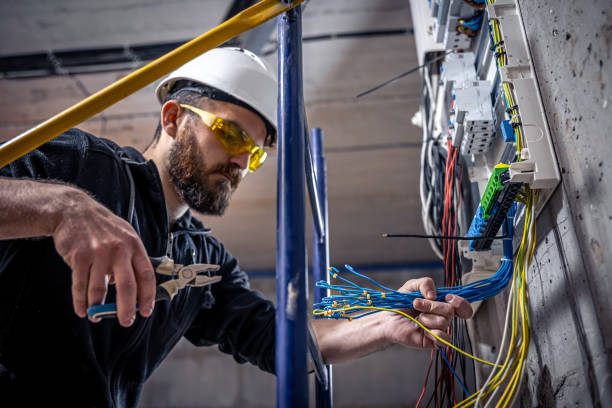 Best Circuit Breaker Repair  in New Baltimore, MI